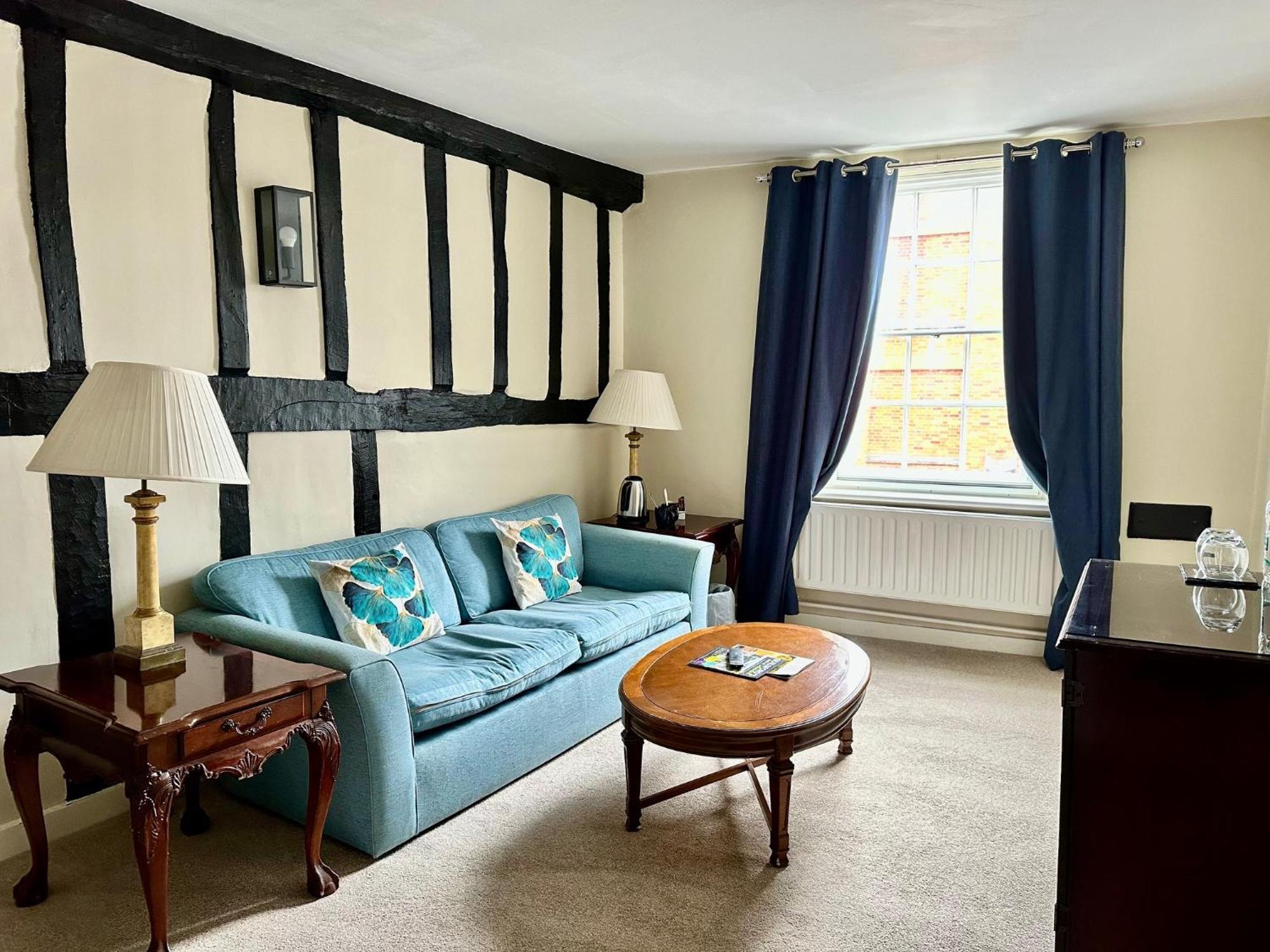 The Angel Posting House & Livery Guildford Ngoại thất bức ảnh