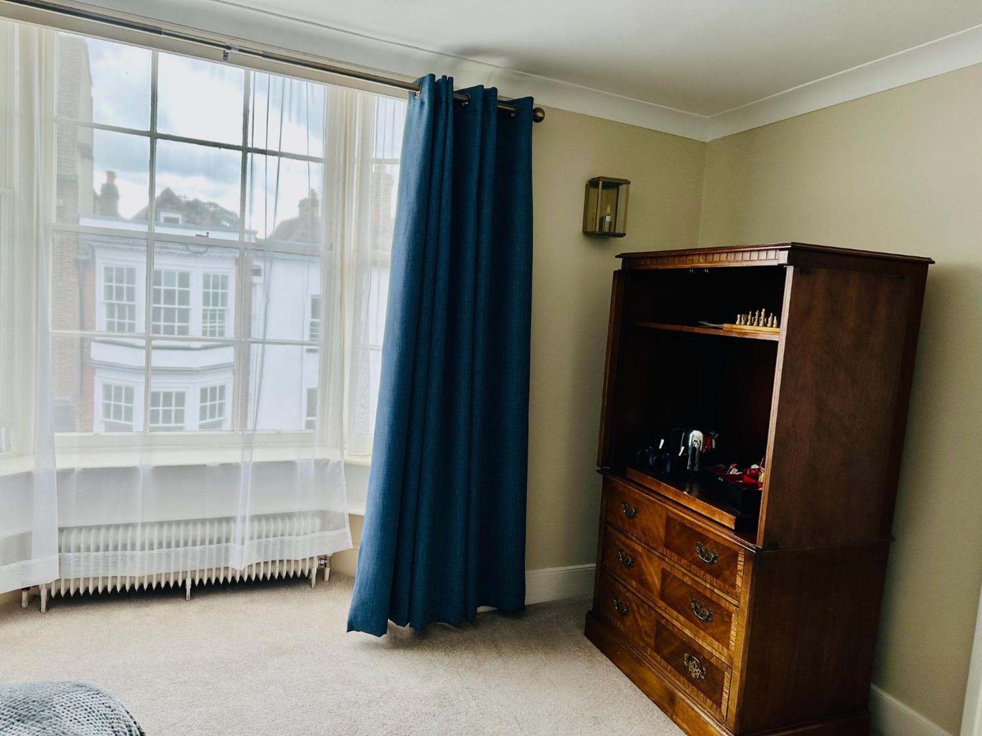 The Angel Posting House & Livery Guildford Ngoại thất bức ảnh