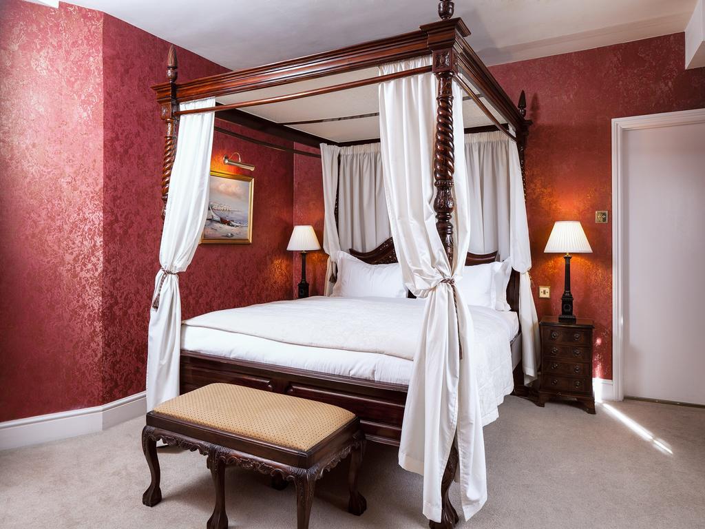 The Angel Posting House & Livery Guildford Ngoại thất bức ảnh